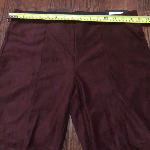 Worthington Women's pull on Leggings Maroon Berry - Picture 2 of 2